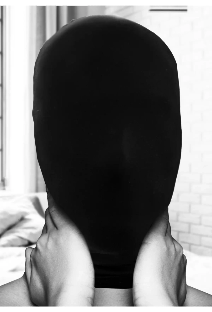 Ouch!Subjugation Mask Allows Just A Hint Of Light - maska kominiarka 2.webp