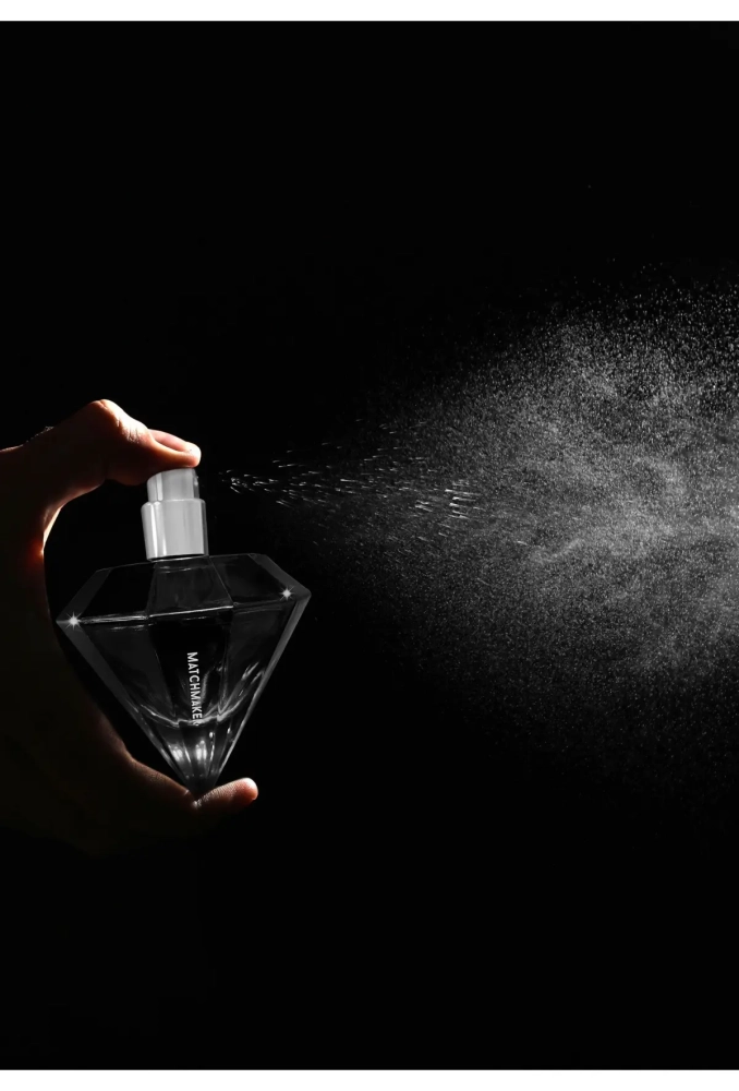 Matchmaker Black Diamond Attract Her 30 ml - feromony dla mężczyzn 3.webp