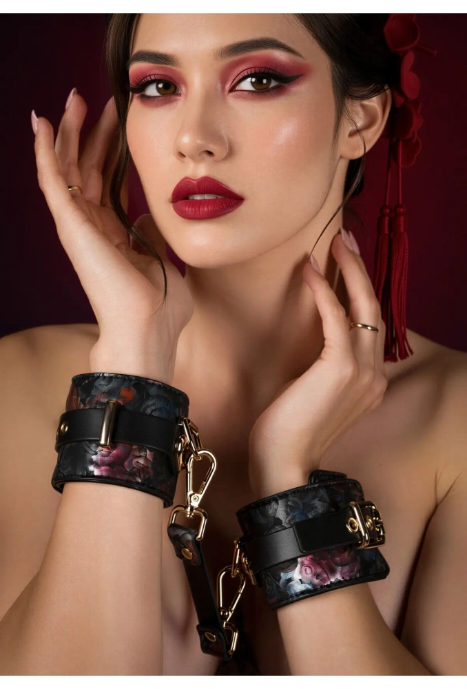 Geisha Floral Jacquard Wrist Cuffs - kajdanki na ręce.webp