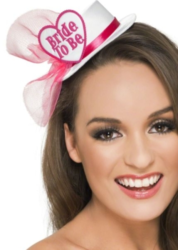 Mini kapelusz Bride To Be biały